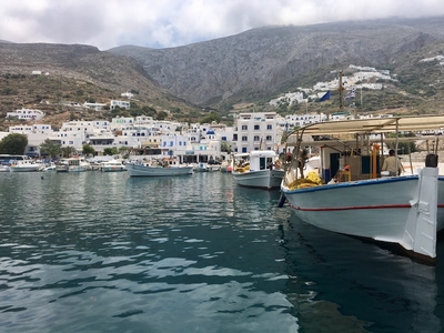 DeDannan sails to the Cyclades