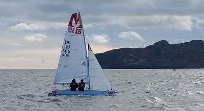Dinghy Frostbite Sailors Return to the Water 